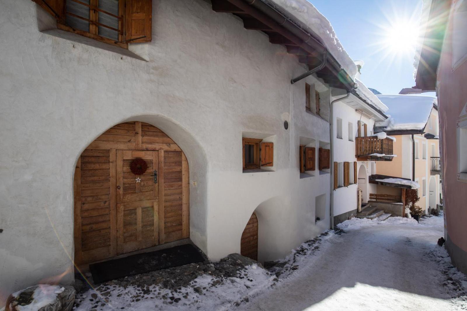 Chasa Curasch Apartment Scuol Exterior foto