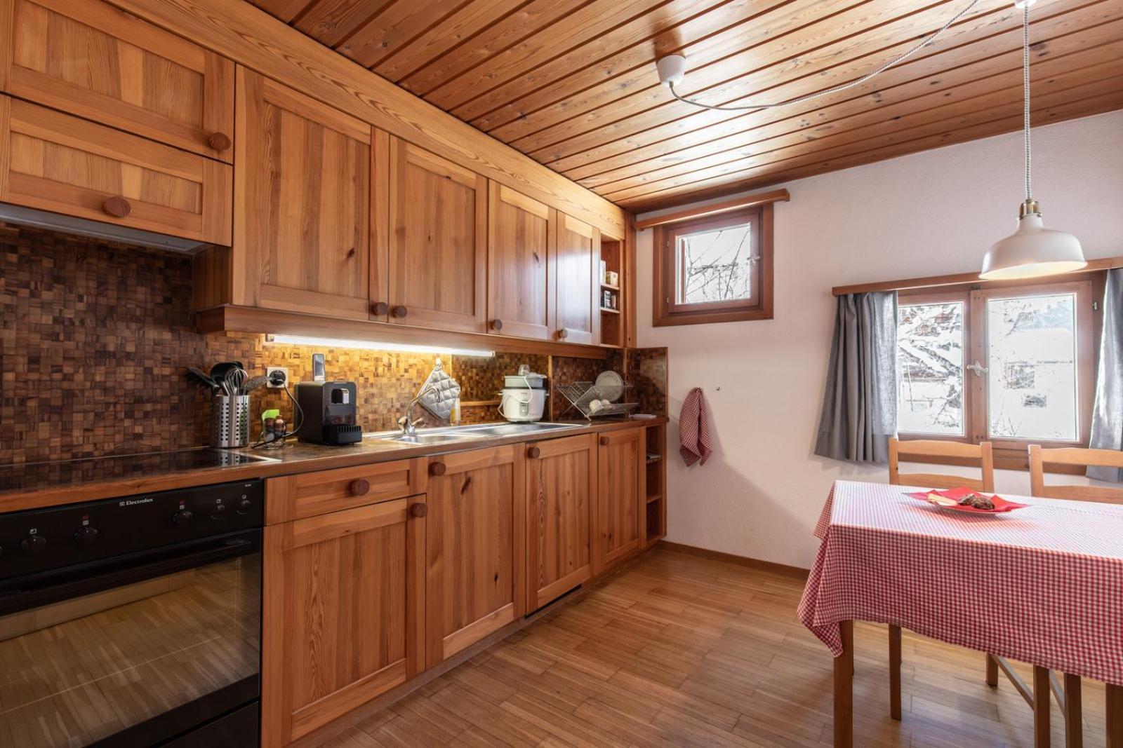 Chasa Curasch Apartment Scuol Exterior foto